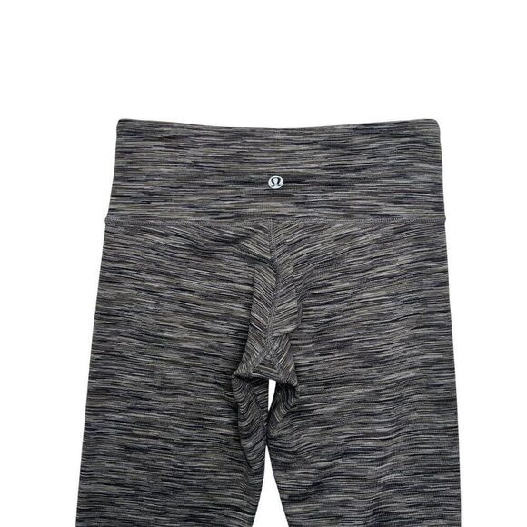 Lululemon Women's Size 2 Cropped Leggings - Picture 6 of 9
